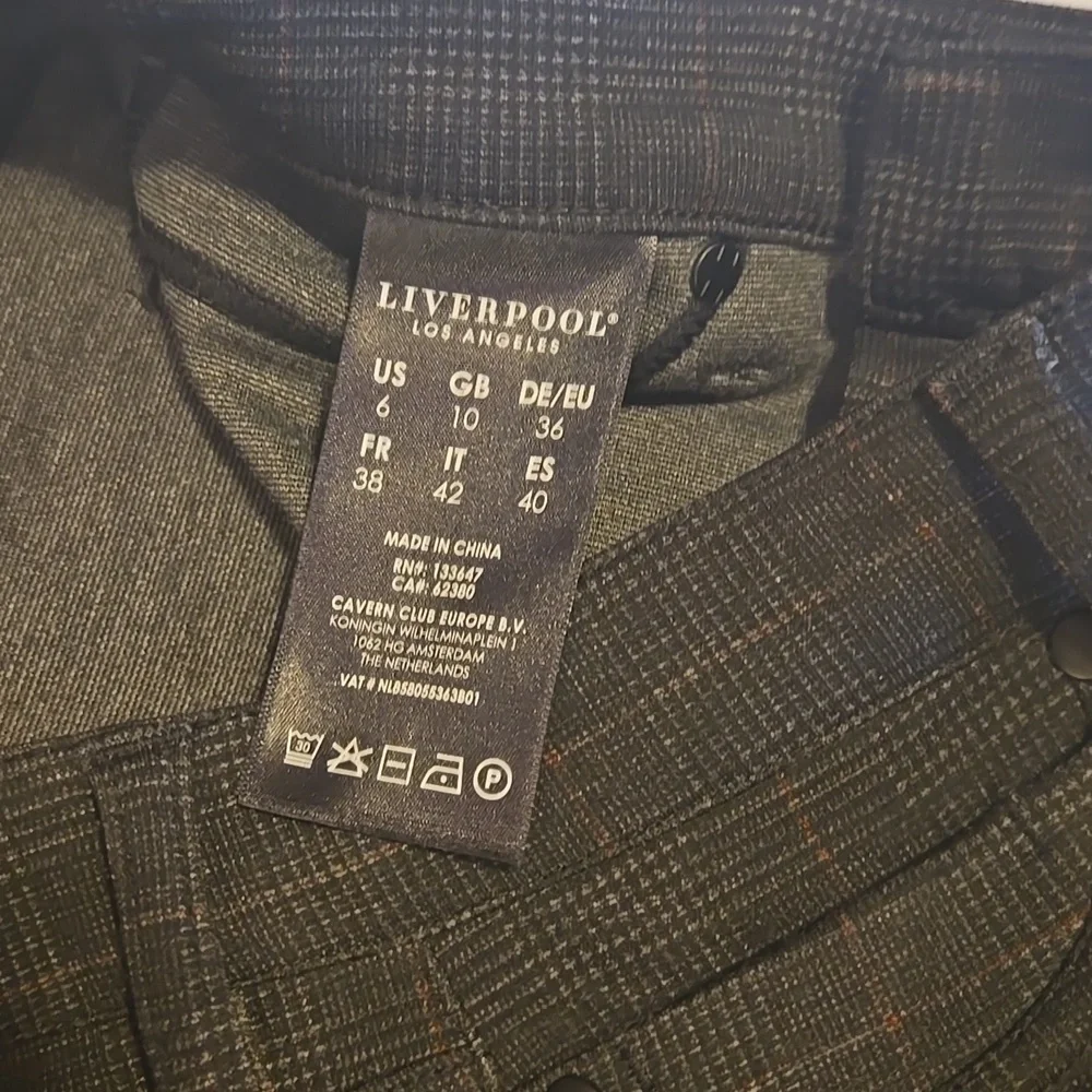 Liverpool Black and Grey Plaid Skinny Pants Size 6/28 - Picture 4 of 7